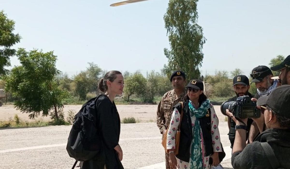 Angelina Jolie Visits Pakistan to Support People Affected by Floods